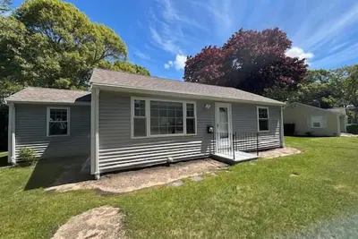Image de Newly Renovated 2bd--Central A/C, 10-Min Bike Ride to Falmouth Heights Beach