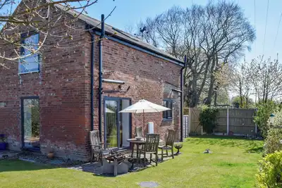 Image de 2 chambres à coucher à Knutsford