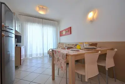 Image de Maison de vacances moderne au bord de la piscine