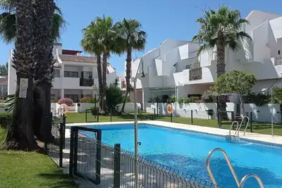 Image de Apartment in Islantilla (Golf) with magnificent common areas and swimming pool.