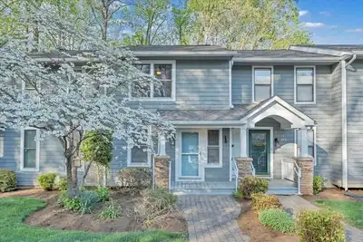 Image de Windlass on Waters edge