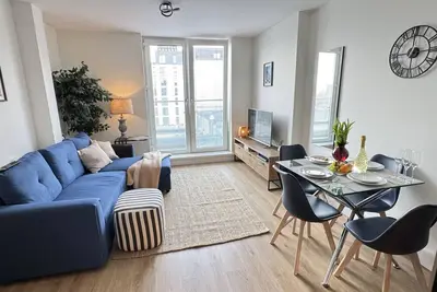 Appartement-Confort-Salle de bain privée séparée-Vue ville