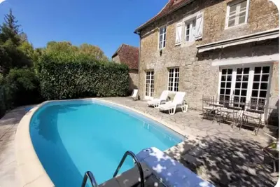 Image de Maison de Village. Piscine. Charme. Calme. Région Rocamadour-Padirac. Calme.