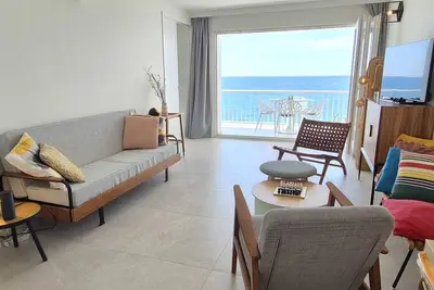 Image de Appartement rénové en front de mer à Calpe : vue fantastique
