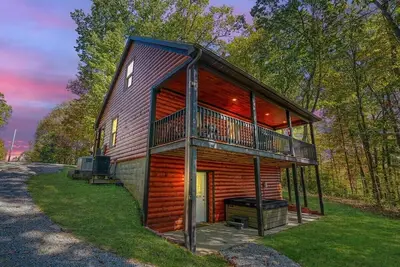 Image de Cabine-Salle de bain privée séparée-Oak Ridge Preserve