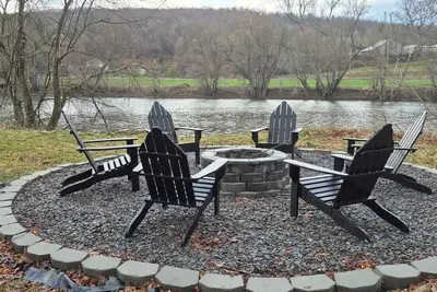 Image de Riverfront Retreat w/ Near Boat Launch in Nineveh!