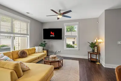 Image de 3br King Home in Clt, 5 min to Uptown, quiet neighborhood