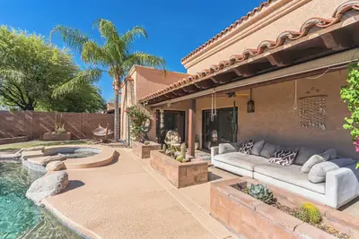 Image de Pristine Placita- Enjoy a Spa-Like Oasis w/ Pool & Views