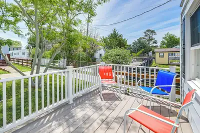 Image de Walkable Beach Retreat on Chesapeake Bay!