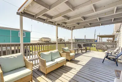 Image de Walk to Beach: Family Getaway By San Luis Pass!