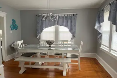 Image de Summer Sunset Hideout 3-5 Bedrooms/4 Bath-Pleasantville