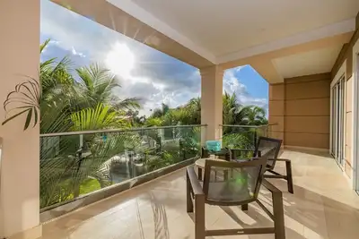 Image de Brand New Listing on Eagle Beach - Le Vent Luxury 2 Bedroom Condo