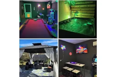 Image de New Cozy&Fun Home Hot Tub, Game Room, & Fire Pit!