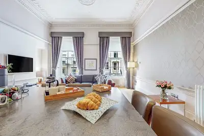 Image de Experience Luxury Living at Blythswood Apartments, West George Street, Glasgow.