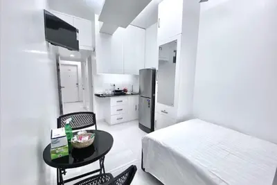 Image de 250 sq. ft 2 Studio Apt, Pool & Sauna, Bashundhara