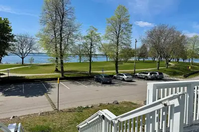 Image de Unobstructed Beachfront Views in this 4-bed, 2 bathroom house in Riverside