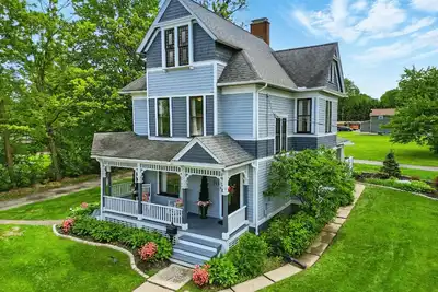 Image de The Victorian House - Four Bedrooms - Two Bathrooms -