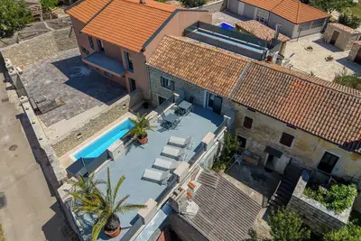 Image de Villa Galant with Pool and Sauna, Maružini, Croatia