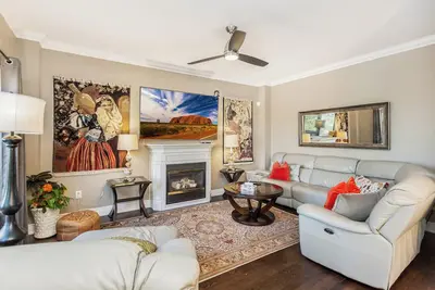 Image de Grand and elegant house which combines beauty and comfort in perfect harmony