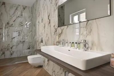 Image de Kaiserstein Palace Apartments : Family Two-Bedroom Apartment with View