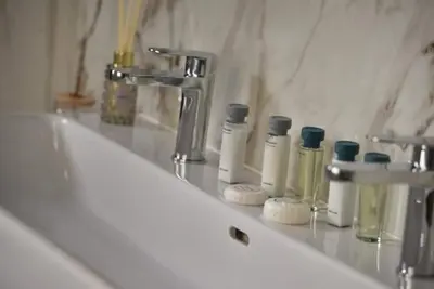 Image de Kaiserstein Palace Apartments : One-Bedroom Superior Apartment