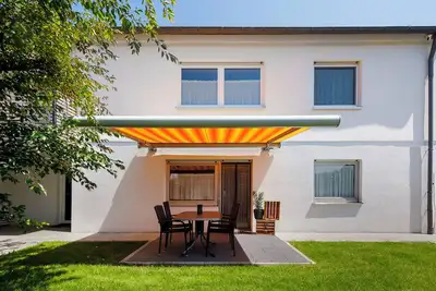 Image de Appartement 'Ferienwohnung Am Alenberg' avec terrasse privée, jardin partagé et Wi-Fi