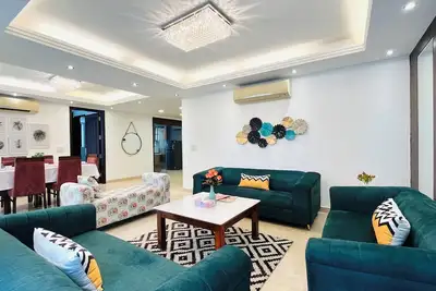 Image de BluO 4bhk Safdarjung Enclave - Balcony, Lift