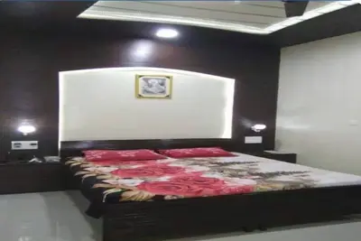 Image de Modern Apartment with Kitchen & Wi-Fi – Perfect for Work & Relaxation