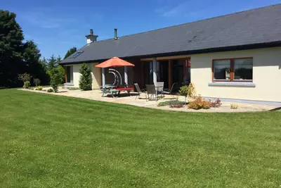 Image de Luxury and spacious 6-bedroom house in marvelous Ballina with many amemities.