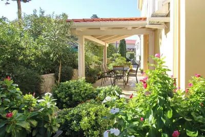 Image de Apartment Gorica 1 No. 1 - with Pool, 200 m from the Beach