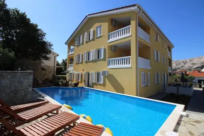 Image de Apartment Gorica 1 No. 2 - with Pool, 200 m from the Beach