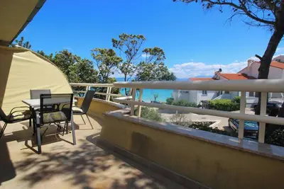 Image de Apartment Mrkus brdo - with Balcony, near the Beach