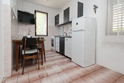 Image de Apartment Teljega A4 ground floor - with Terrace, 600m from the Beach