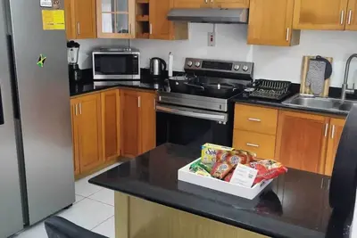 Image de Mango Retreat in Mango Walk Country Club. . . Entire house with pool in Montego Bay