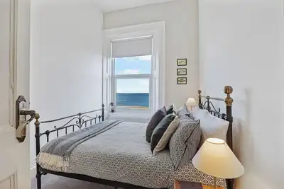 Image de Beautiful house with spectacular views of the Pier, Lighthouse, beach and sea.