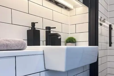 Image de Urban Townhouse | 2br | Cozy Luxury in the City