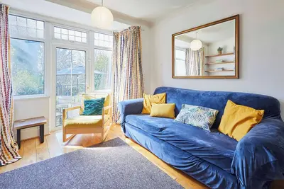 Image de Host & Stay | The Midland Nest