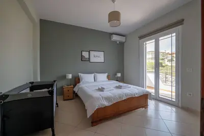 Image de Philoxenia Apartments Saranda - Cozy Apartment with Garden View