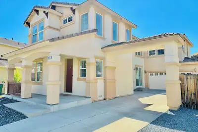 Image de Luminous Spacious Retreat/3Bathrooms/Sleeps 13