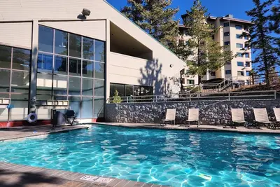 Tahoe Ridge A Beautiful Holiday Inn Resort With Stunning Views of Nevada Mts