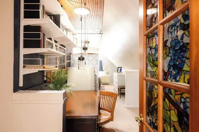 Charming Highlands Cottage - Walk to Shops & Eats