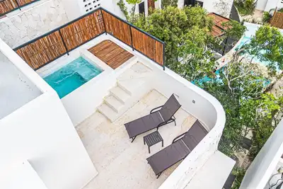 Image de Ocean Breeze Villa - a few steps from the beach!