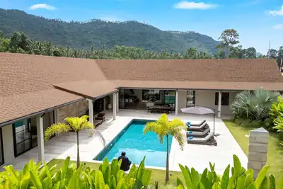 Image de Experience the ultimate in luxury and tranquility at Villa Mangosteen