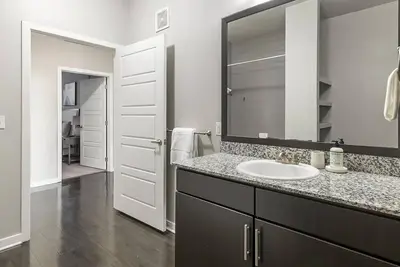 Image de Landing at Cortland Bluff Springs - 2 Bedrooms in Bluff Springs