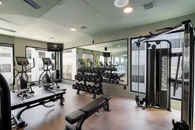 Image de Landing at Cortland River Oaks - 2 Bedrooms in Montrose