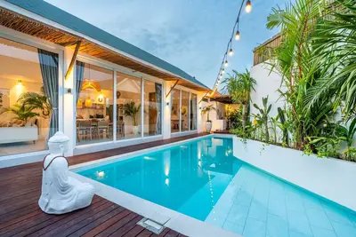 Image de Seaside 2 Br Villa, Walking Distance to Beach