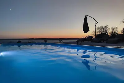 Appartement avec piscine à Karlobag