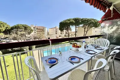 Image de Appartement 3 pièces à Fréjus avec piscine partagée, près du centre