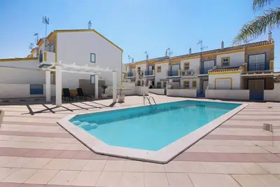 Image de Villa 'Constança' avec piscine partagée, Wi-Fi et climatisation