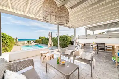 Image de Ayia Thekla Beach House - Beachfront views